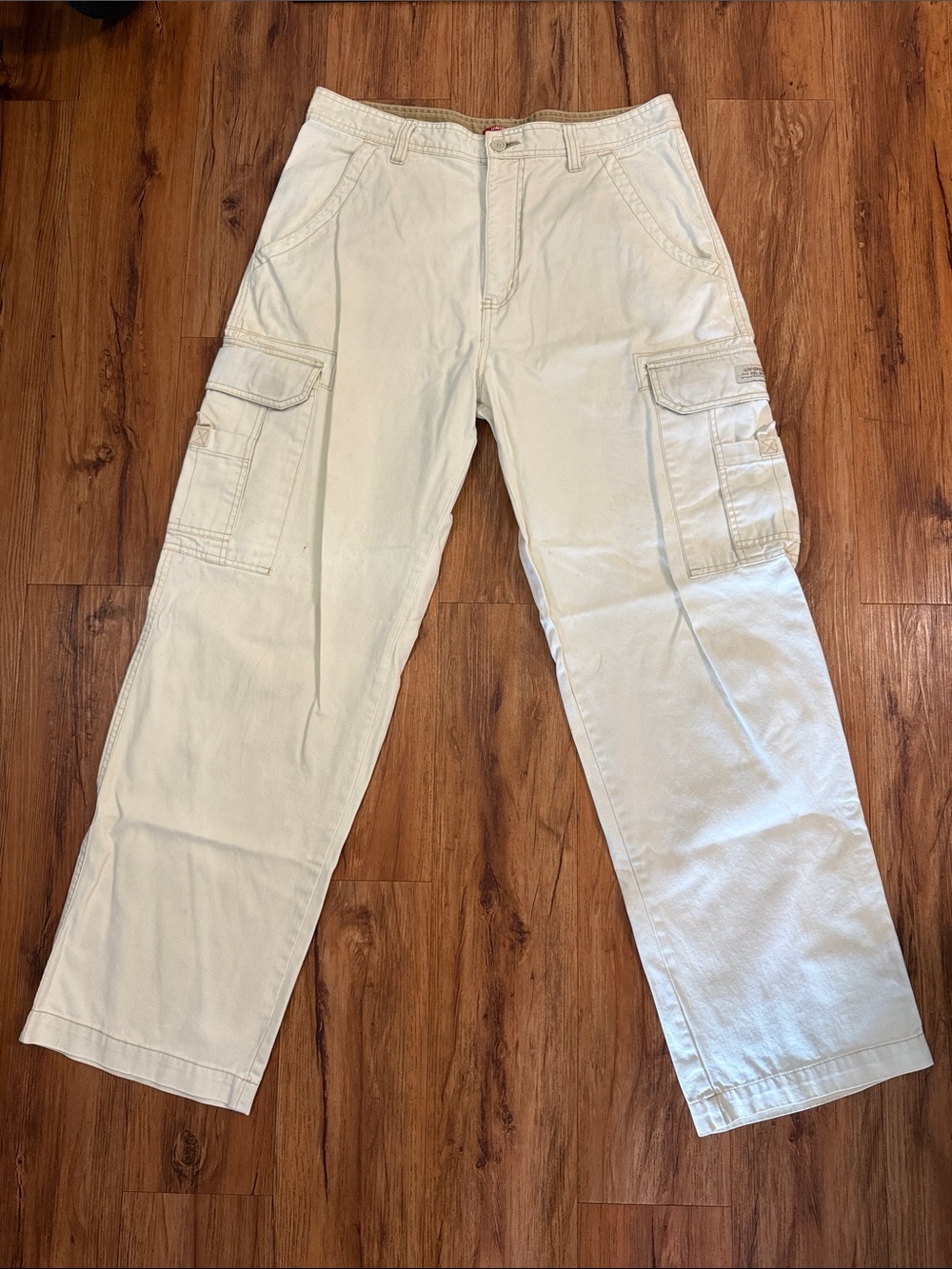 UNIONBAY Men's Cargo Pants in Cream